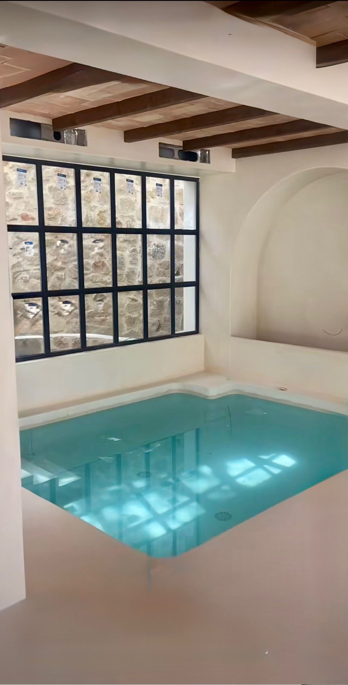 Indoor chukum pool