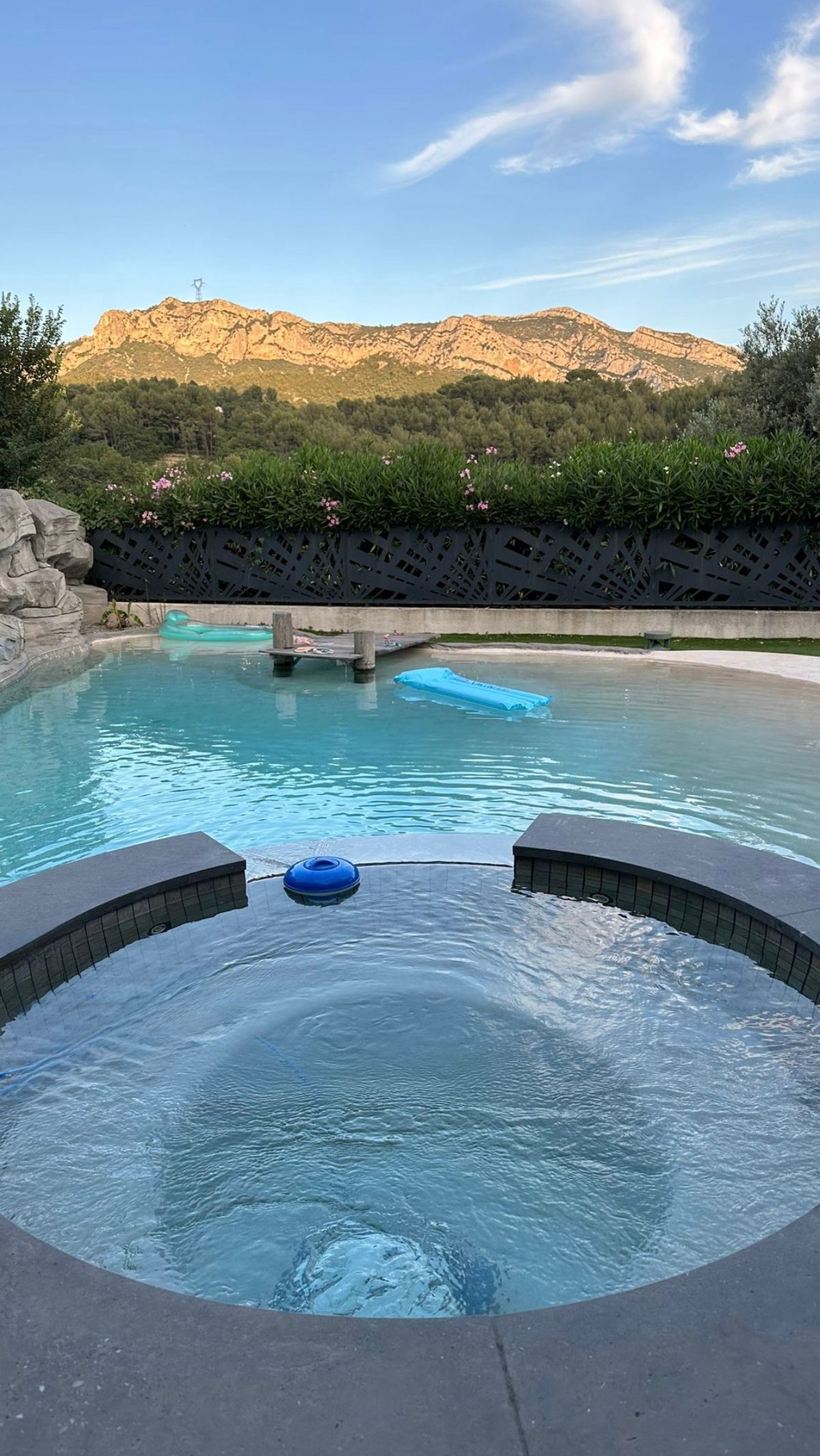 Pool and spa Provence